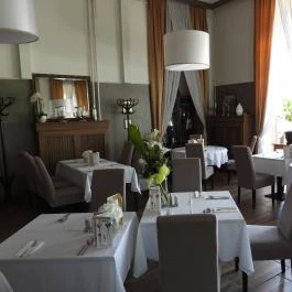 Fóti Kastély étterem Fót - Belső