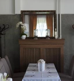 Fóti Kastély étterem