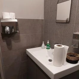 Fragola - Csévi utca, Budapest - Mosdó