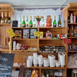 Füri Cukrászda Sárosd - Belső