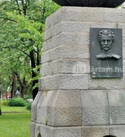 Gábor Áron emlékmű