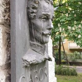 Gábor Áron emlékmű, Budapest - Egyéb