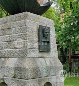 Gábor Áron emlékmű