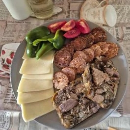 Galagonya Kerti Lak, Bogyoszló - Vendéglátás
