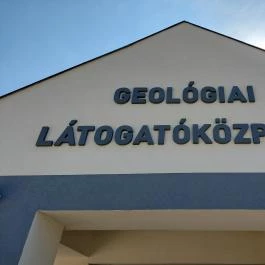 Gánti Bauxitföldtani Park, Gánt - Külső kép