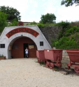 Gánti Bauxitföldtani Park