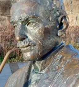 Gárdonyi Géza szobor