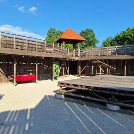 Gárdonyi Rönkvár Gárdony - Belső