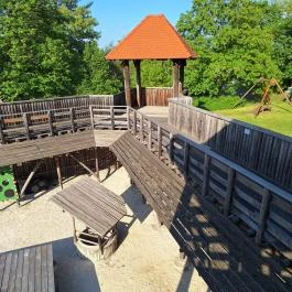 Gárdonyi Rönkvár Gárdony - Belső