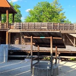 Gárdonyi Rönkvár Gárdony - Belső