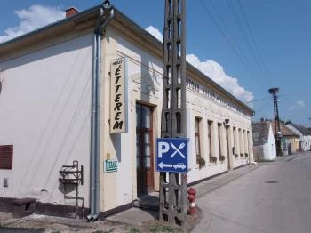 Gasztro-Mozi Étterem Kővágóörs