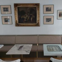 Geraldine – Auguszt Múzeumkert Budapest - Belső