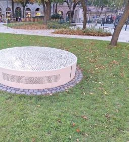 237. legjobb látnivaló: Gettó emlékmű