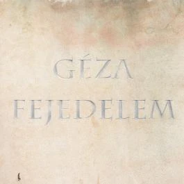 Géza fejedelem lovas szobra, Verőce - Egyéb