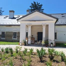 Gindly-Benyovszky-kastély Tengelic - Külső kép