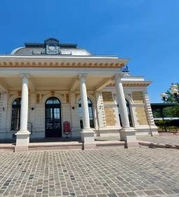 Gödöllői Királyi Váró