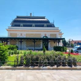 Gödöllői Királyi Váró Gödöllő - Külső kép