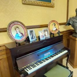 Gödöllői Királyi Váró Gödöllő - Belső