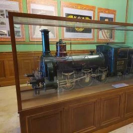 Gödöllői Királyi Váró Gödöllő - Egyéb