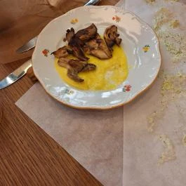 Goli, Budapest - Étel/ital