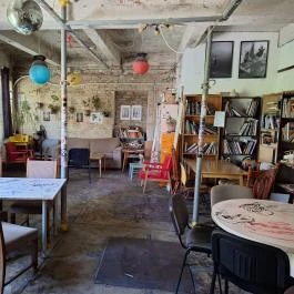 Gólya Presszó Budapest - Belső