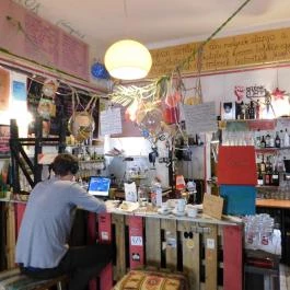 Gólya Presszó Budapest - Belső