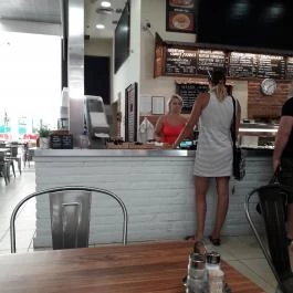 Gömbi Ételbár - Savoya Park Budapest - Belső