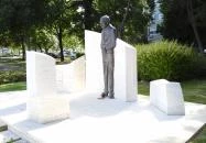 Göncz Árpád szobra Budapest