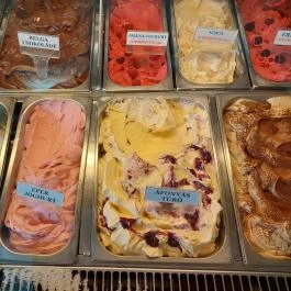 Gondola Cukrászda Budapest - Étel/ital