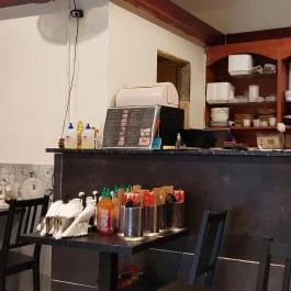 Good Morning Vietnam Budapest - Belső