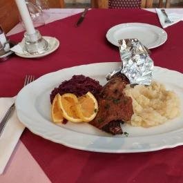 Tabáni Gösser Étterem Budapest - Étel/ital