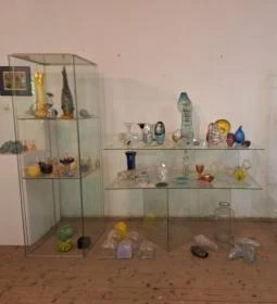 Goszthony Mária Emlékmúzeum és Nemzetközi Üvegmúzeum