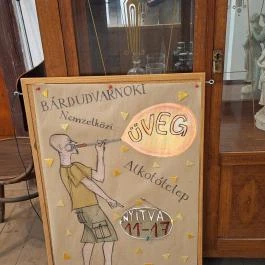 Goszthony Mária Emlékmúzeum és Nemzetközi Üvegmúzeum Bárdudvarnok - Egyéb