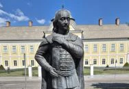 Grassalkovich Antal szobra Hatvan