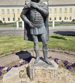 Grassalkovich Antal szobra