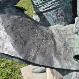 Grassalkovich Antal szobra Gödöllő - Külső kép