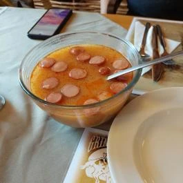 Gringos Pub Pizzéria & Étterem Csongrád - Étel/ital