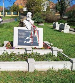 gróf Apponyi Albert szobor