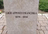 Gróf Apponyi Franciska szobra Fót