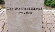 Gróf Apponyi Franciska szobra Fót - Egyéb