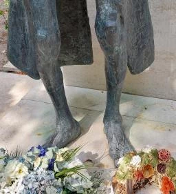 Gróf Esterházy János emlékmű