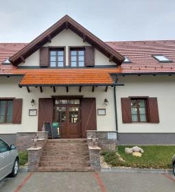 Gróf Esterházy Móric Ökoturisztikai Központ Étterme