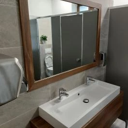 Gróf Esterházy Móric Ökoturisztikai Központ Étterme Gánt - Mosdó