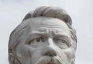 Gróf Károlyi István szobor Fót