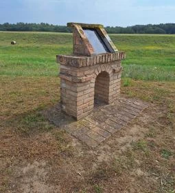 248. legjobb látnivaló: Gróf Szapáry Gyula emléktáblája