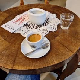 Arnoldo - Gross Arnold Galéria & Kávézó Budapest - Étel/ital