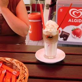 Guruló Mokka, Ábrahámhegy - Étel/ital