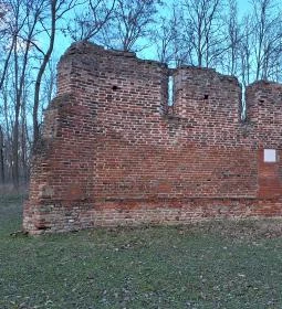 191. legjobb látnivaló: Gúti templomrom
