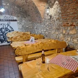 Gyógygödör Borozó Sopron - Belső