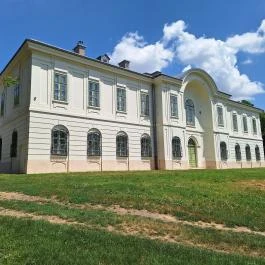 Győry-kastély, Perkáta - Külső kép